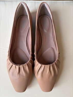 Rockport Women's Nude/Tan Ruched Square-Toe Ballet Flats